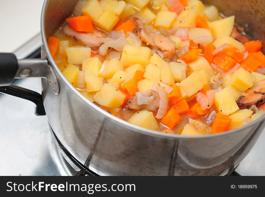 Healthy and nutritious potato stew cooked with carrots and onion shreds. Healthy and nutritious potato stew cooked with carrots and onion shreds.