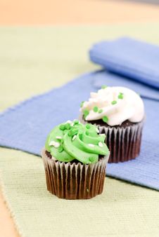 Green Frosted Cupcake Snack Royalty Free Stock Images Green Frosted Cupcake Snack Royalty Free Stock Images