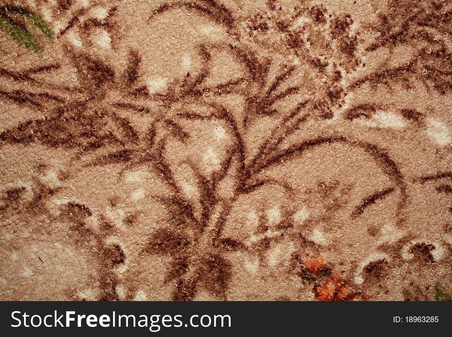 Moquette in brown tones with flowers