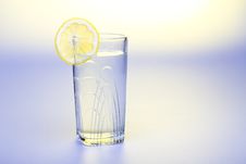 Lemon Water Royalty Free Stock Photos Lemon Water Royalty Free Stock Photos