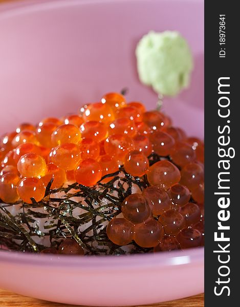 Marinated salmon roe with seaweed over rice