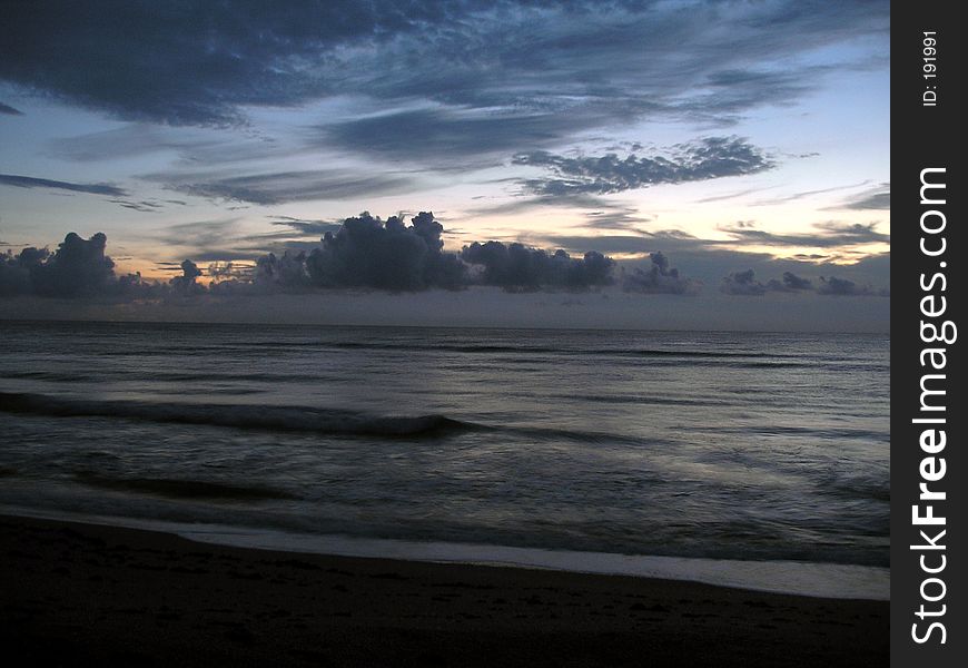 An early sunrise in florida at the beach