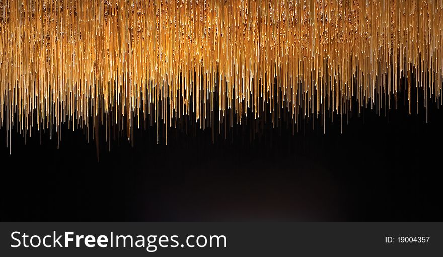 The whole fan of stalactites in the form of thin tubules. The whole fan of stalactites in the form of thin tubules.