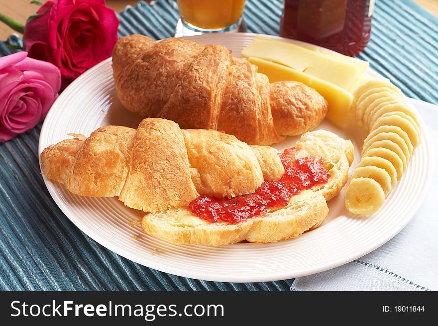 Croissant With Cheese