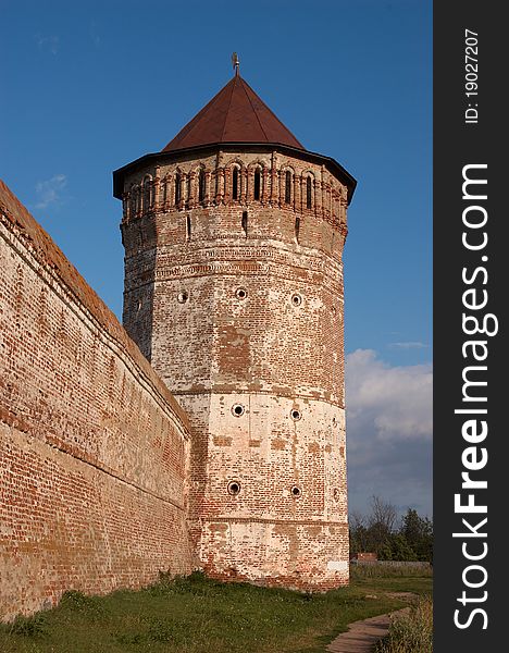 Wall and tower of orthodox monastery in Suzdal