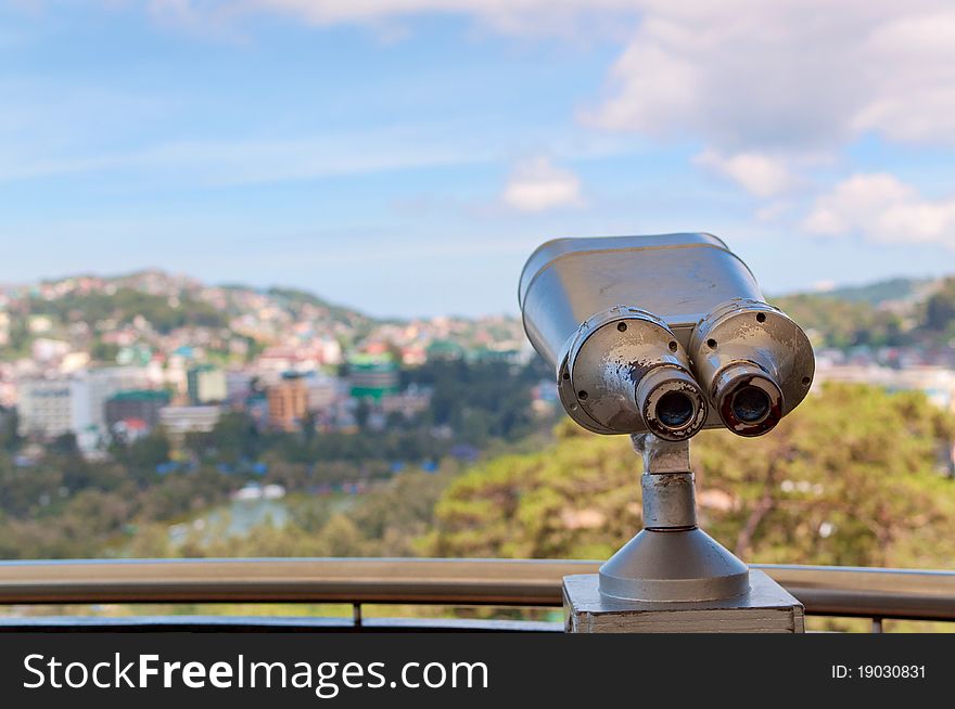 Coin Operated Binocular