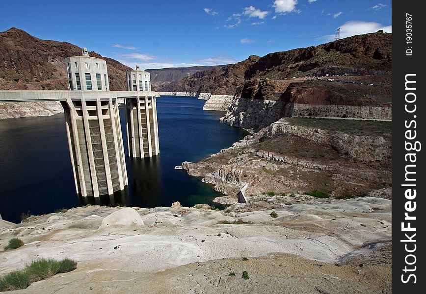 Hoover Dam Water Intake Towers And Low Water Marks