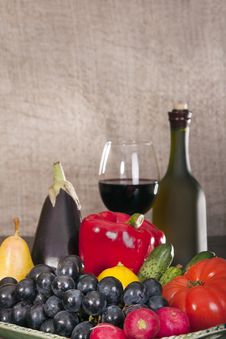 Still Life With Wine And Some Fruits,vegetables, Royalty Free Stock Photography Still Life With Wine And Some Fruits,vegetables, Royalty Free Stock Photography