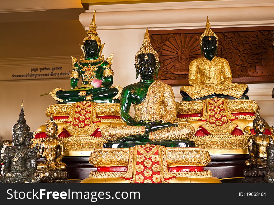 Golden Budda,