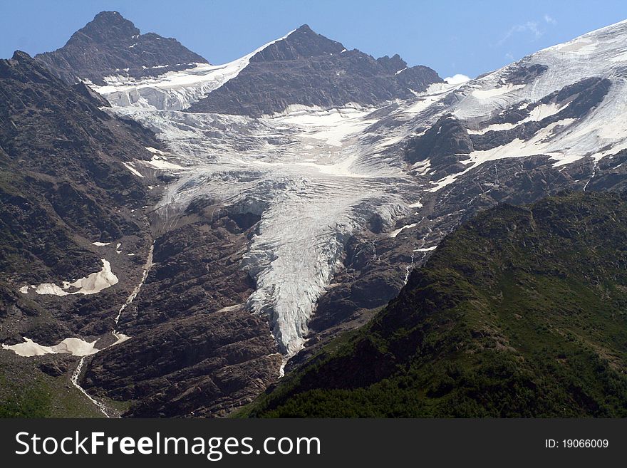Russia, Caucasus, clacier to the Donguz-Orun mountain. Russia, Caucasus, clacier to the Donguz-Orun mountain.