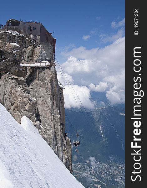 Cable car approaches the Aiguille du Midi, Chamonix. Cable car approaches the Aiguille du Midi, Chamonix