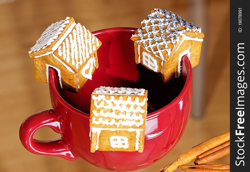 Cake Houses Hanging On The Cup