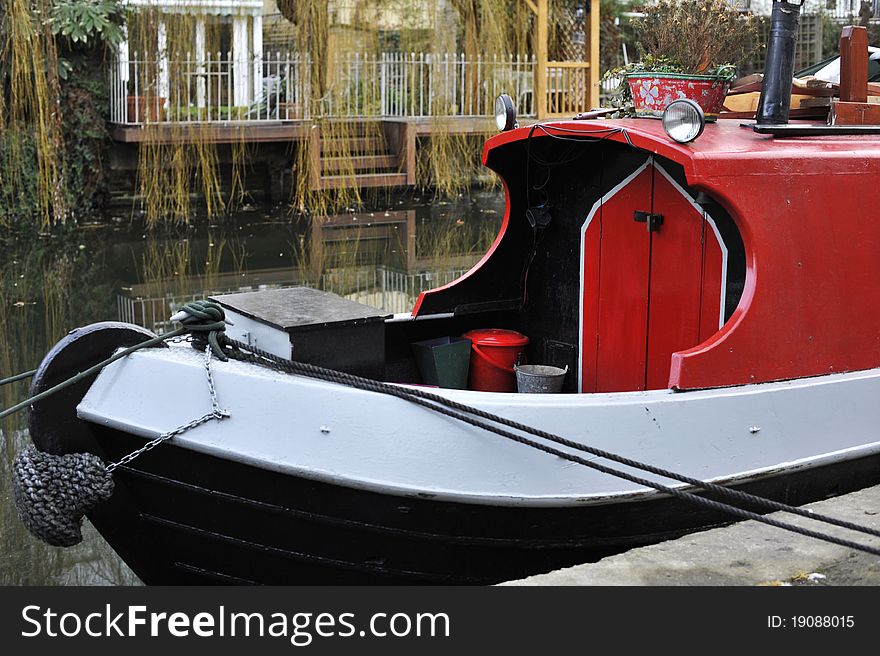 Boat which is family home in Camden UK
Image was taken on 28 December 2010. Boat which is family home in Camden UK
Image was taken on 28 December 2010