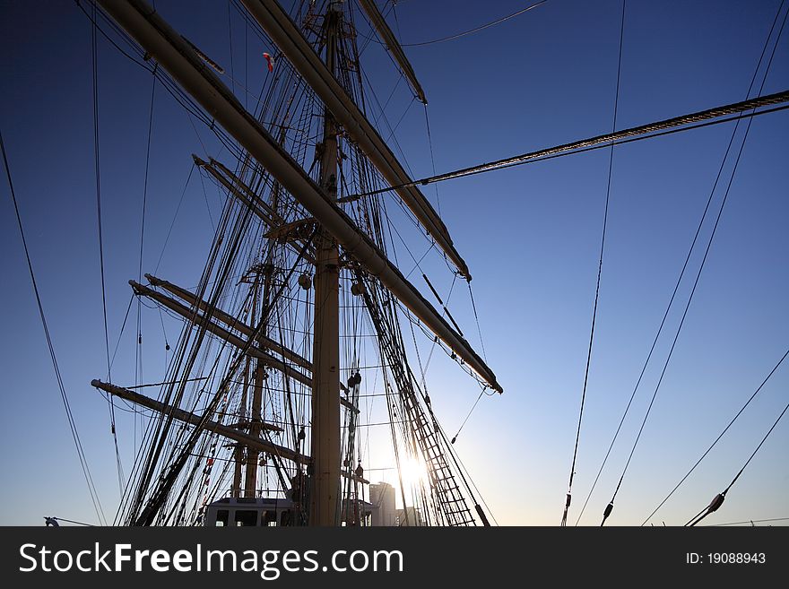 Ship tackles, Rigging on a old frigate