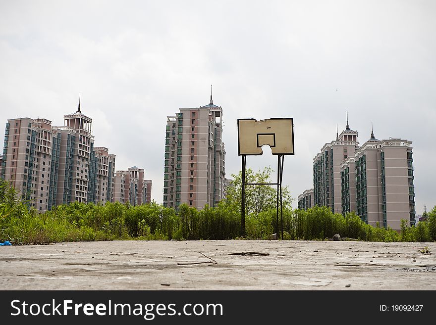 Shanghai: Basketball Court Lying Waste
