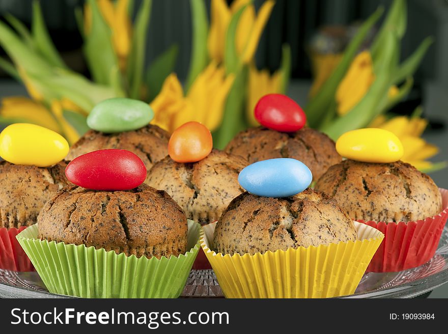 Easter muffins with sugar egg