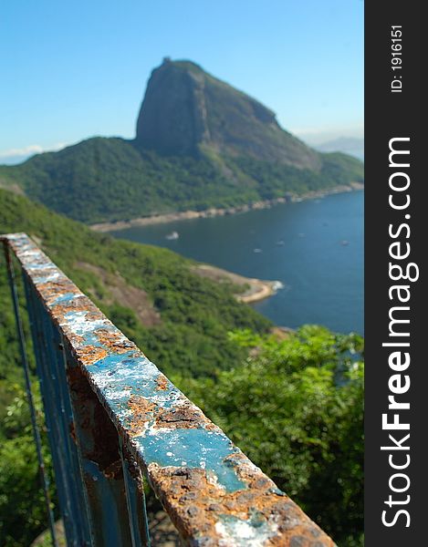 Fence with rust near Sugar Loaf Mountain
