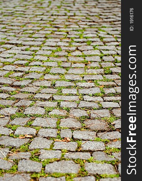 Cobblestone pavement pattern limited depth of focus