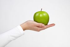 Woman Holding Green Apple Royalty Free Stock Images Woman Holding Green Apple Royalty Free Stock Images