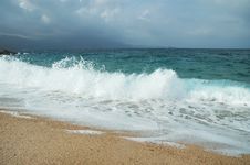Waves In The Mediterranean Sea Royalty Free Stock Photos Waves In The Mediterranean Sea Royalty Free Stock Photos