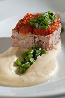 Meat Loaf With Green Beans Royalty Free Stock Images