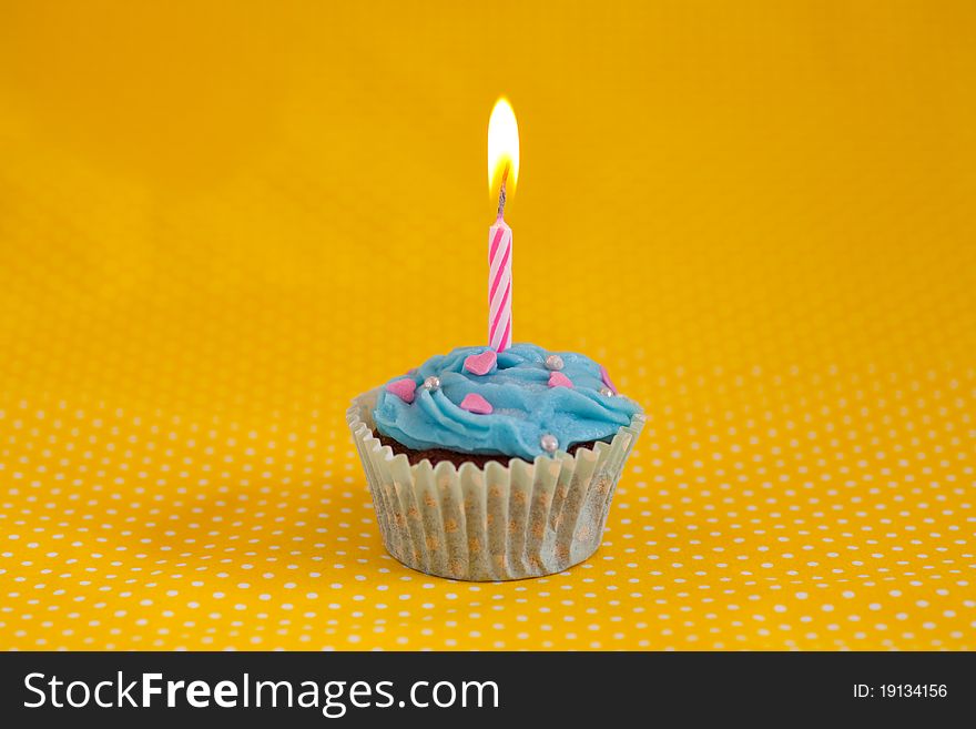 Delicious Birthday Cupcake With Candles