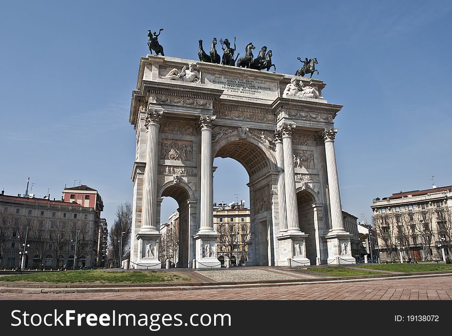 Arco della PaceMilan. historic arch in Piazza Sempione