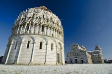 Piazza Dei Miracoli In Pisa After A Snowstorm Royalty Free Stock Photography