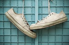 Old Canvas Shoe Royalty Free Stock Photos Old Canvas Shoe Royalty Free Stock Photos
