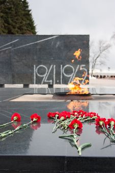 Eternal Flame Royalty Free Stock Images Eternal Flame Royalty Free Stock Images