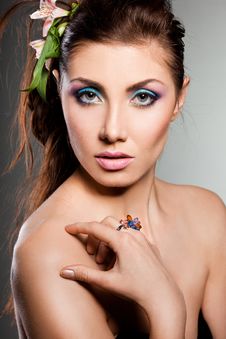 Woman With Ring Royalty Free Stock Photography Woman With Ring Royalty Free Stock Photography