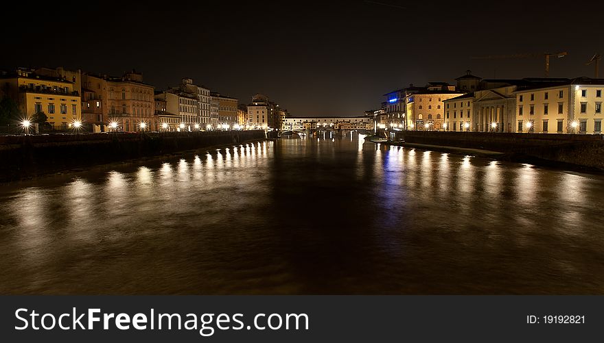 Pont Vecchio at night