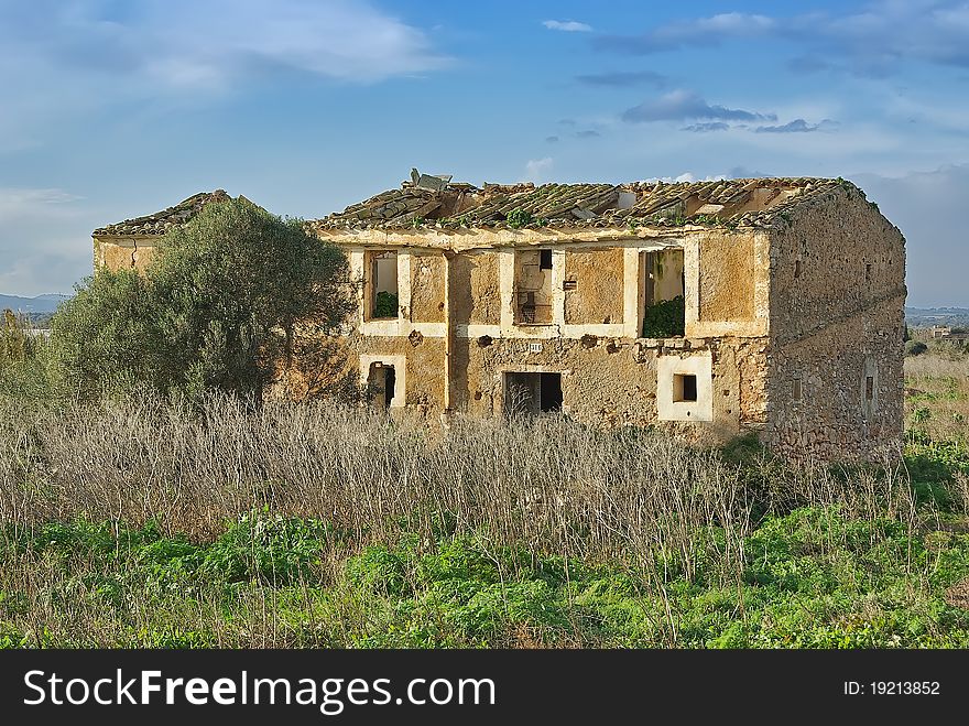 Old and abandoned country house in Spain