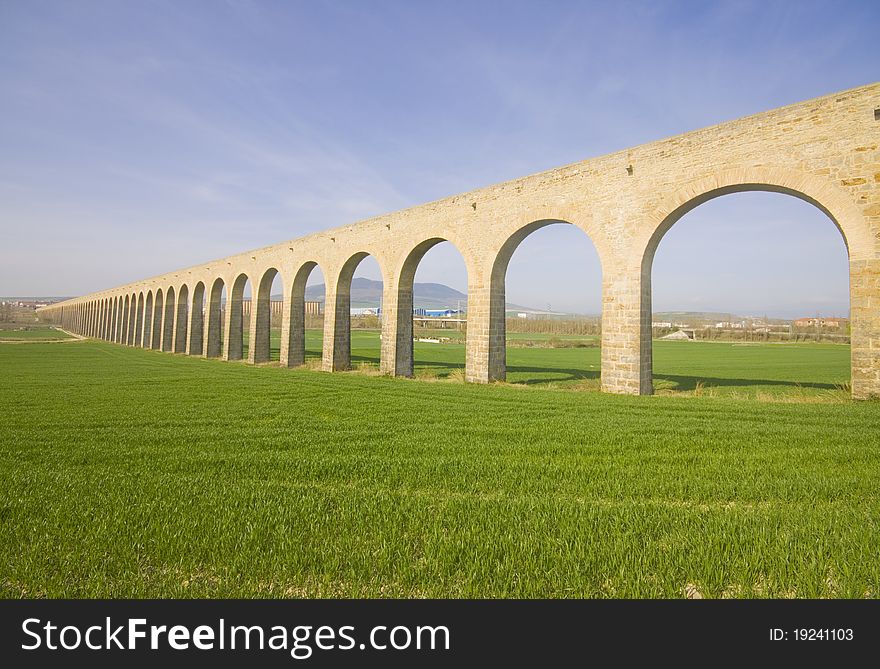 XXVIII century aqueduct Noain, Navarra. XXVIII century aqueduct Noain, Navarra