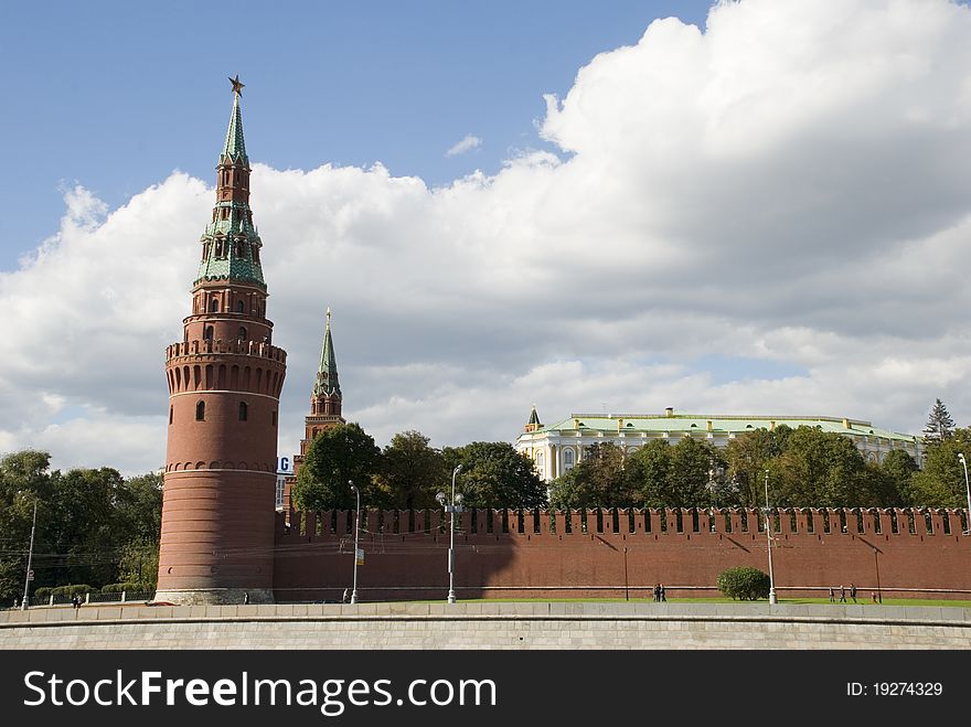 Photo of the Kremlin tower made in Moscow in the summer