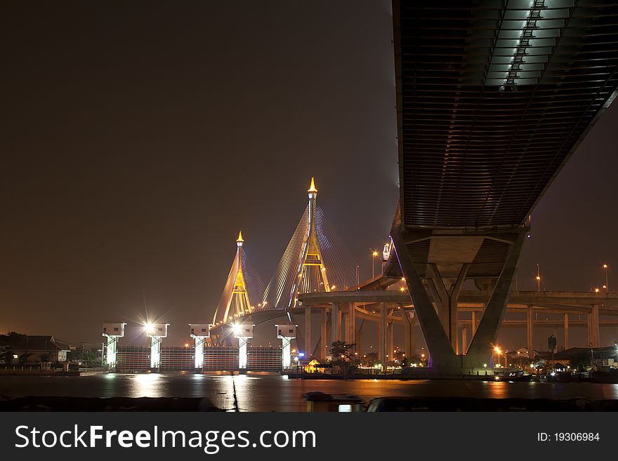 Night view of the Bhumibol II bridge (Bangkok, Thailand). Night view of the Bhumibol II bridge (Bangkok, Thailand)