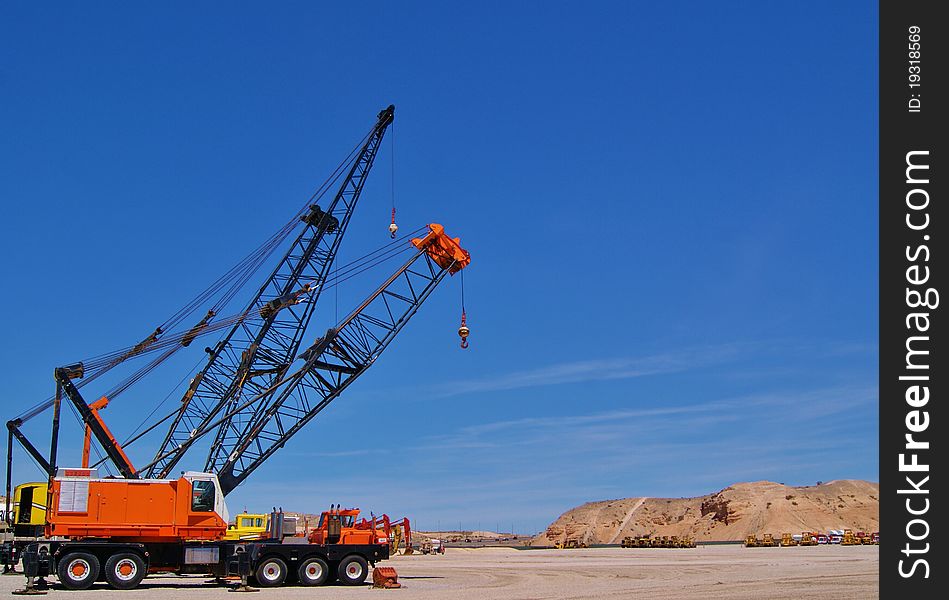 Mechanical Cranes in the desert