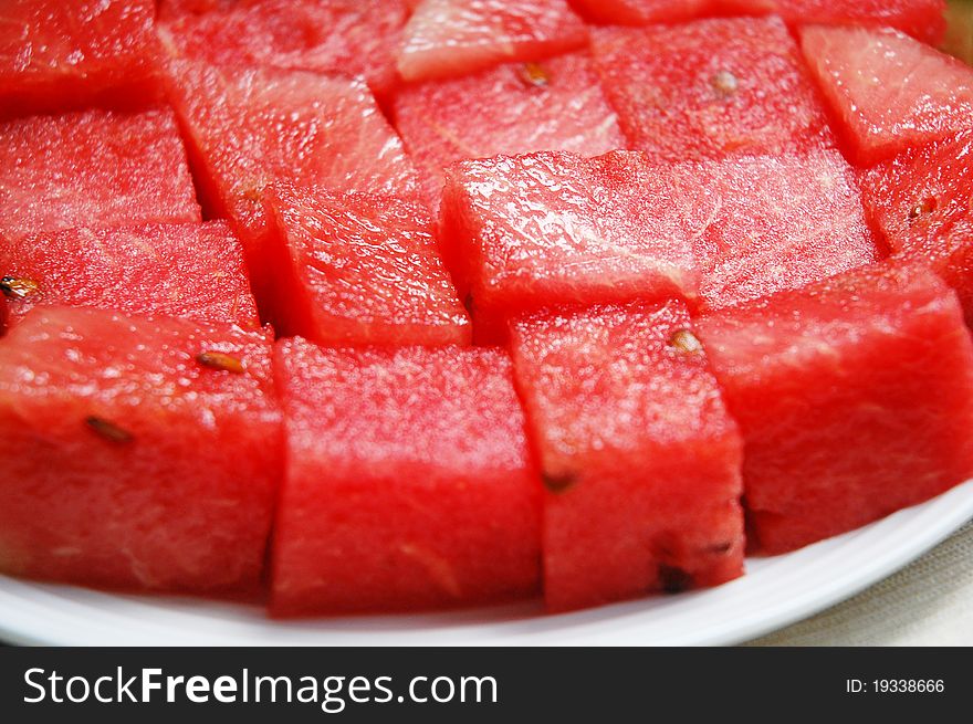 Image of slice watermelon at plate