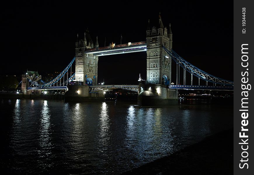An evening photo of Tower Bridge in London