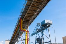 Pipelines Bridge And Giant Crane In The Jetty Pier Stock Photography Pipelines Bridge And Giant Crane In The Jetty Pier Stock Photography