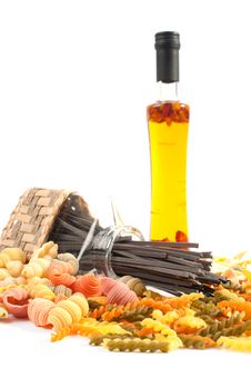 Different Kinds Of Italian Pasta Royalty Free Stock Images Different Kinds Of Italian Pasta Royalty Free Stock Images