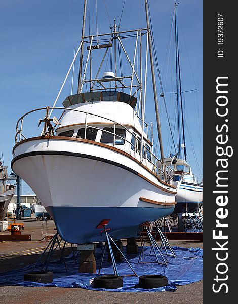 Boat repairs and maintenance on stands and dry land, Astoria OR. Boat repairs and maintenance on stands and dry land, Astoria OR.