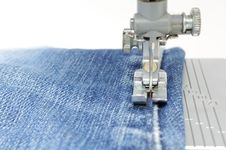Foot Of Sewing Machine Royalty Free Stock Photography Foot Of Sewing Machine Royalty Free Stock Photography