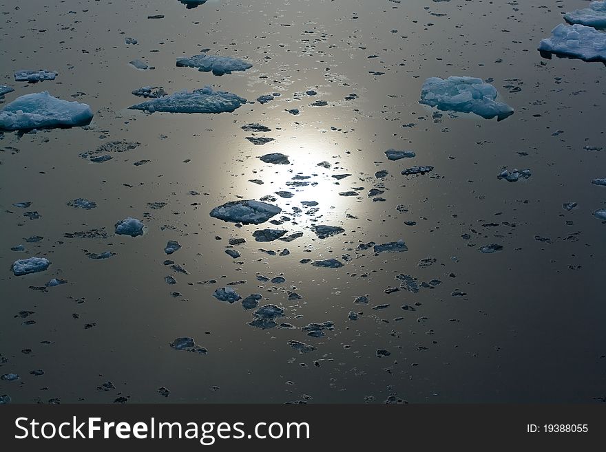 Reflection of the sun. Arctic ocean. Reflection of the sun. Arctic ocean