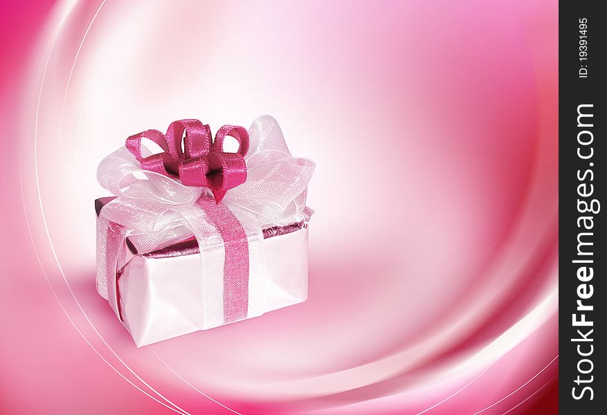 Single Gift Box With Pink Ribbon