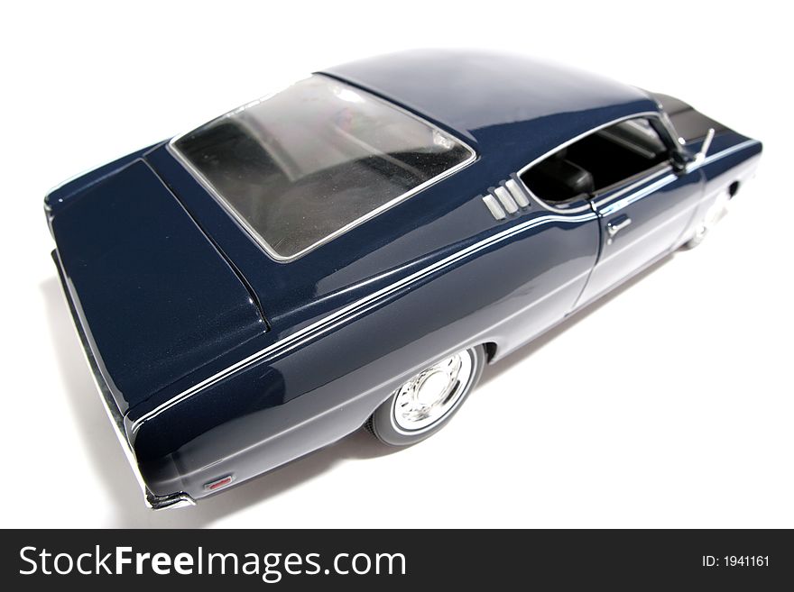 1969 Ford Torino Talladega metal scale toy car fisheye 4