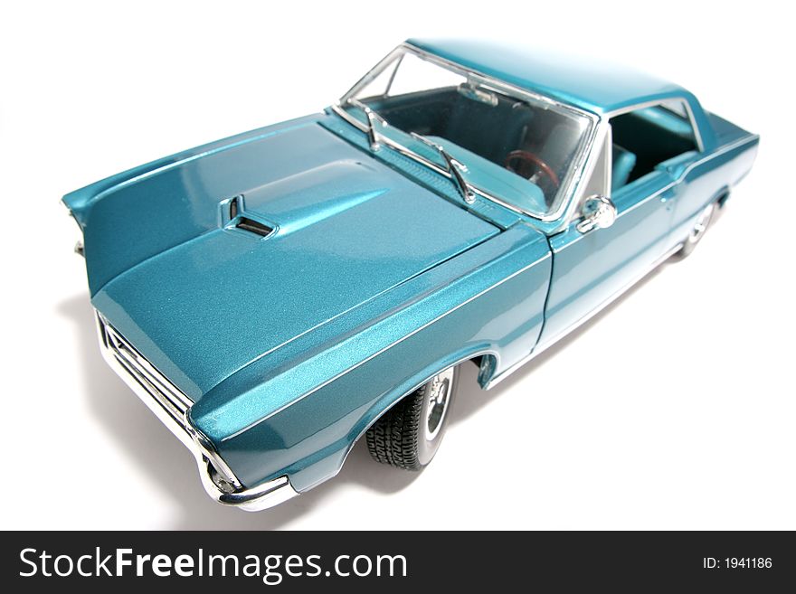 1965 Pontiac GTO Metal Scale Toy Car Fisheye 3