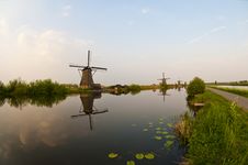 Windmills In Kinderdijk, Netherlands Stock Images Windmills In Kinderdijk, Netherlands Stock Images