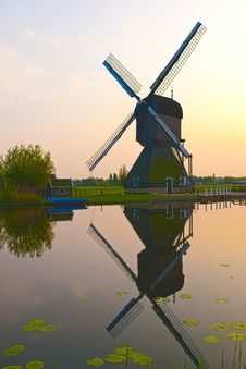 Windmills In Kinderdijk, Netherlands Stock Images Windmills In Kinderdijk, Netherlands Stock Images
