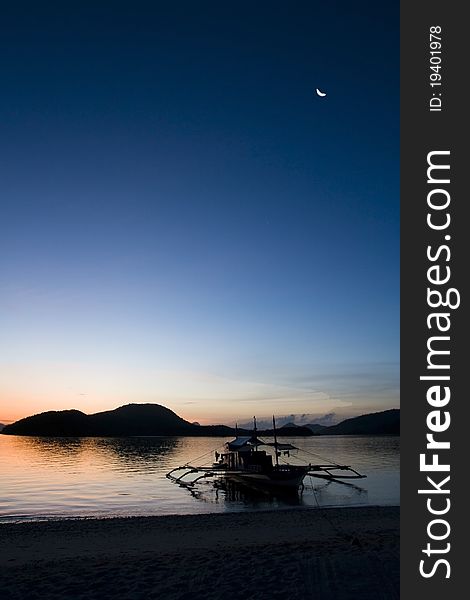 Sunrise on a desert island in the Philippines, Palawan archipelago. Sunrise on a desert island in the Philippines, Palawan archipelago